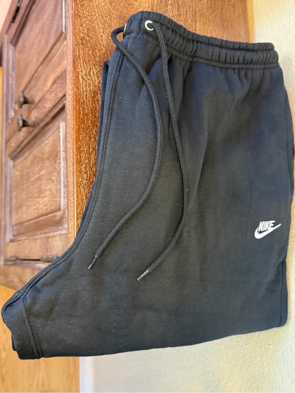 Nike Men’s Open Hem Fleece Pocket Sweatpants, Black, Size XXL - Picture 14 of 16